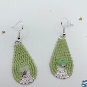 boucles d'oreilles " goutte verte"